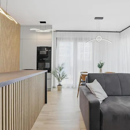 Modern 2-bedroom In Downtown 브라티슬라바